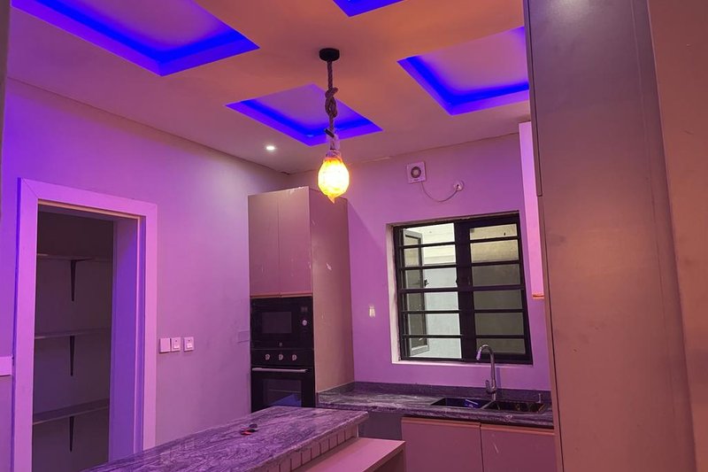 Q1 Residence
